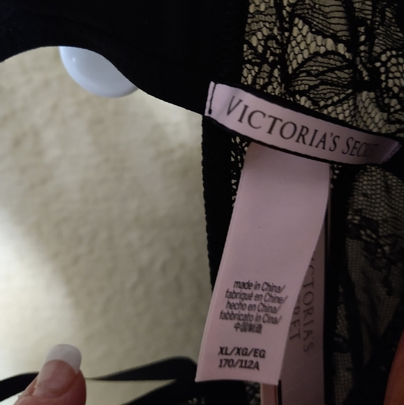 Victoria's Secret Black One-piece Garter Lingerie NWT - Picture 2 of 11